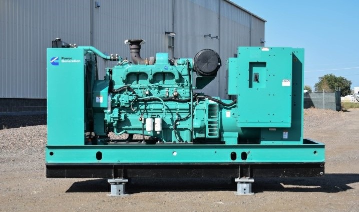 凌云发电机出租-教您发电机厂家该如何选购