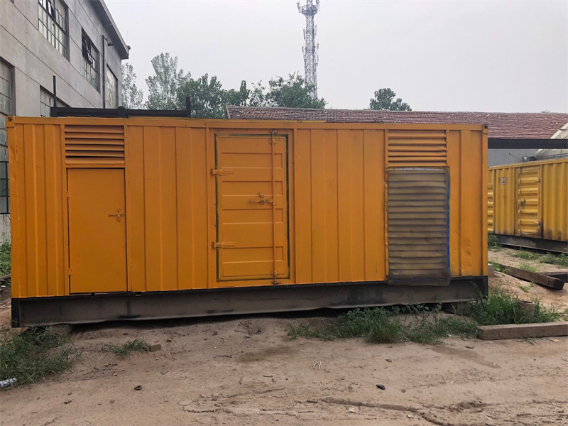 凌云柴油发电机如何判断新机油是否已经完全充满机油滤清器？