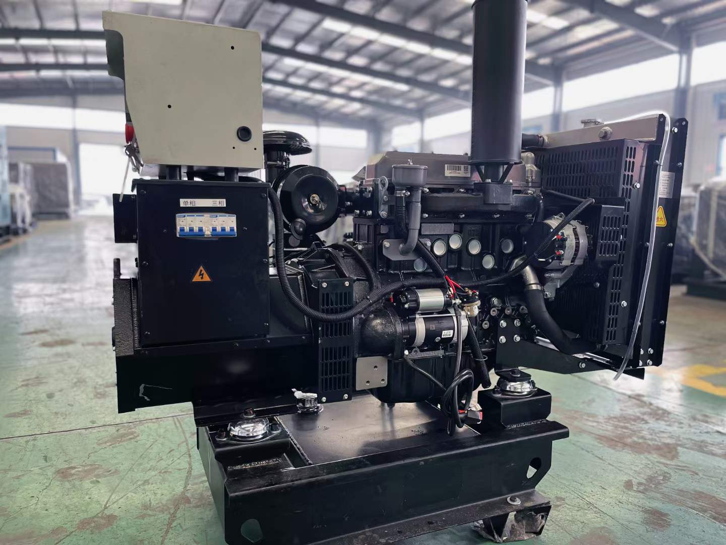 凌云如何降低电感性负载对发电机的影响？