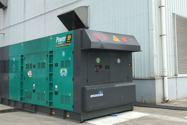 凌云燃油滤清器的更换流程是怎样的？