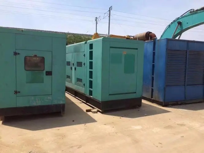 凌云柴油发电机组的电压和功率之间有什么关系？