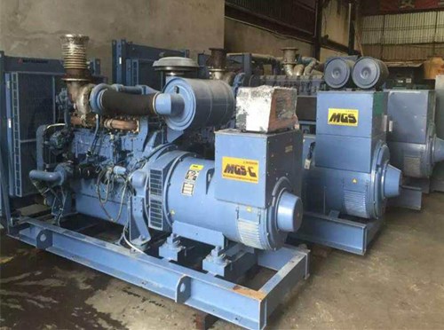 凌云柴油发电机如何测试电流大小？