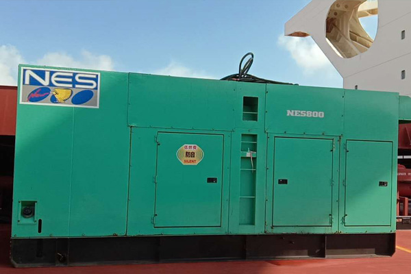 凌云如何检测发电机组中性点接地是否良好？