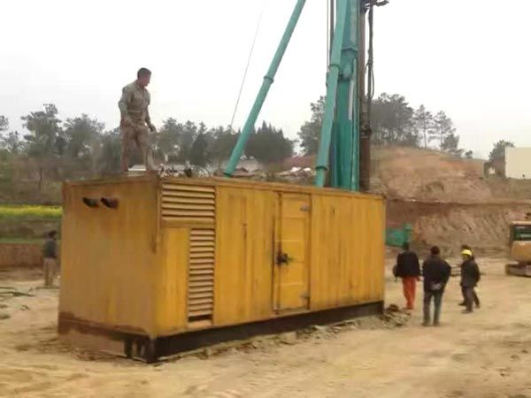 凌云如何判断水冷式机油散热器密封件是否需要更换？