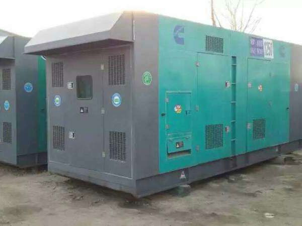 凌云合同中关于工期延误的责任如何界定和处理？